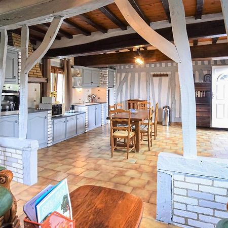 2 Bedroom Lovely Home In Marques Buitenkant foto