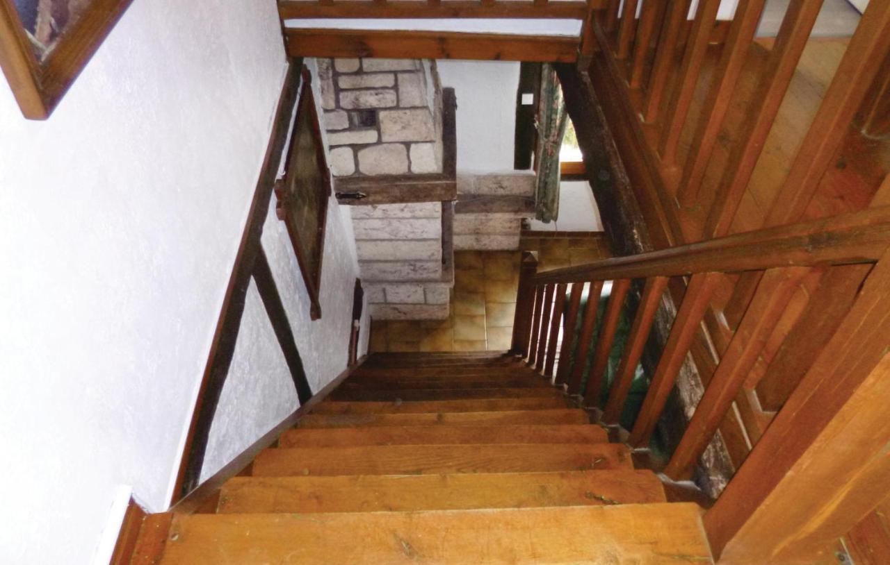 2 Bedroom Lovely Home In Marques Buitenkant foto